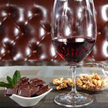 石家莊市寶隆酒類銷售中心 專業(yè)經(jīng)營紅酒、長城及張裕酒類的信賴之選